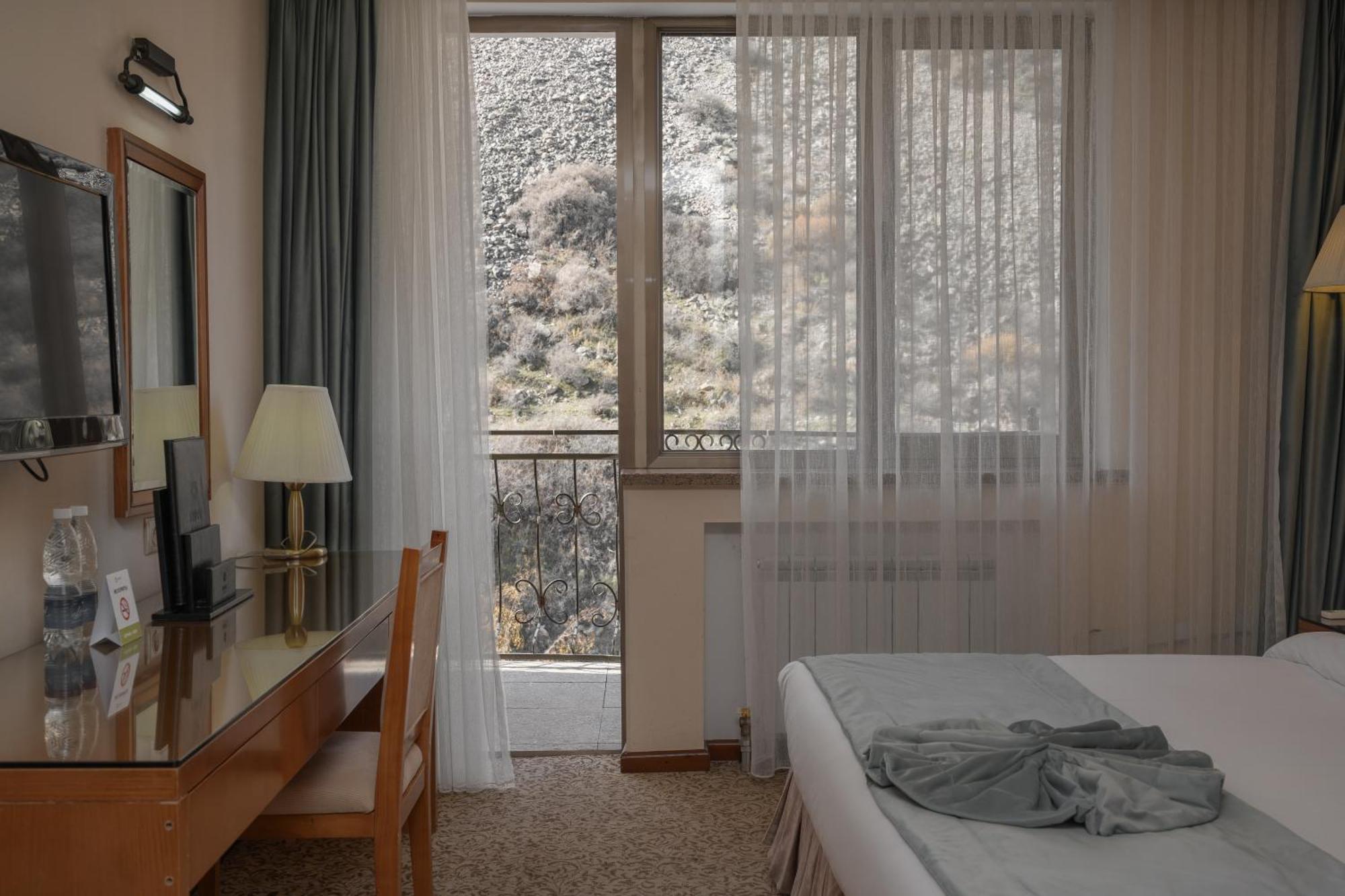 Jannat Resort Kara-Bulak Eksteriør billede